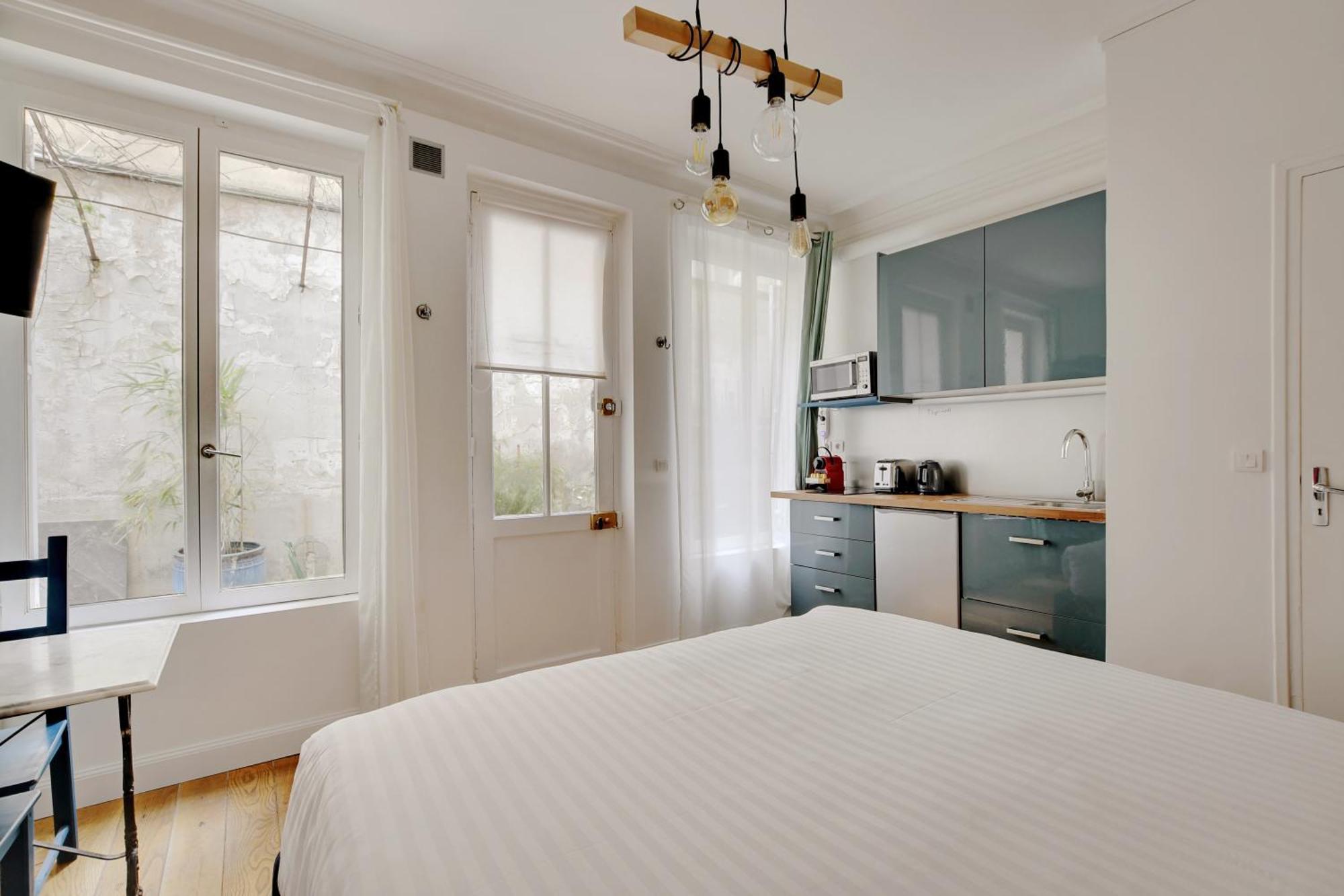 A Sweet Studio In Montparnasse - Boulevard Du Montparnasse Paris Exterior foto